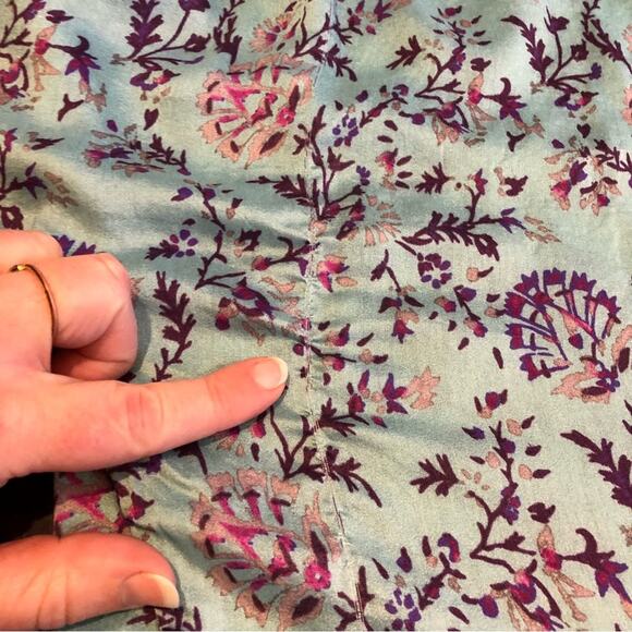 Sundance blue purple floral tassel tie silk blend top size Small - Picture 11 of 15